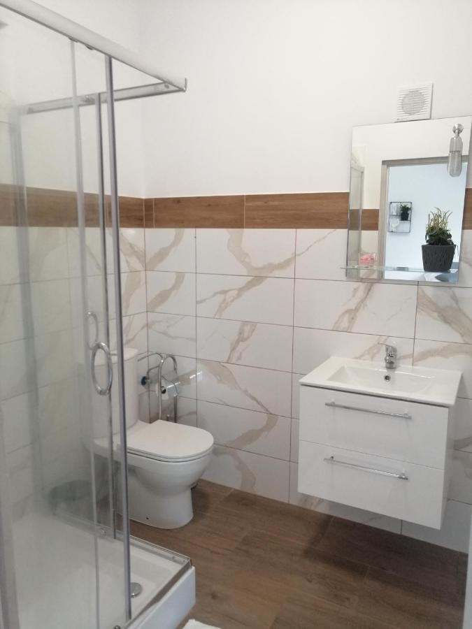 Pokoje I Apartamenty Matdar Mikołajki エクステリア 写真