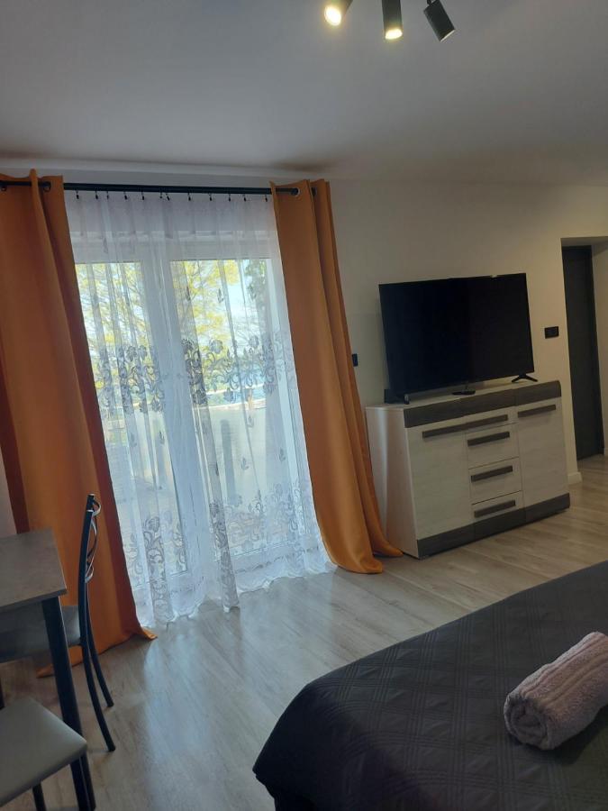 Pokoje I Apartamenty Matdar Mikołajki エクステリア 写真